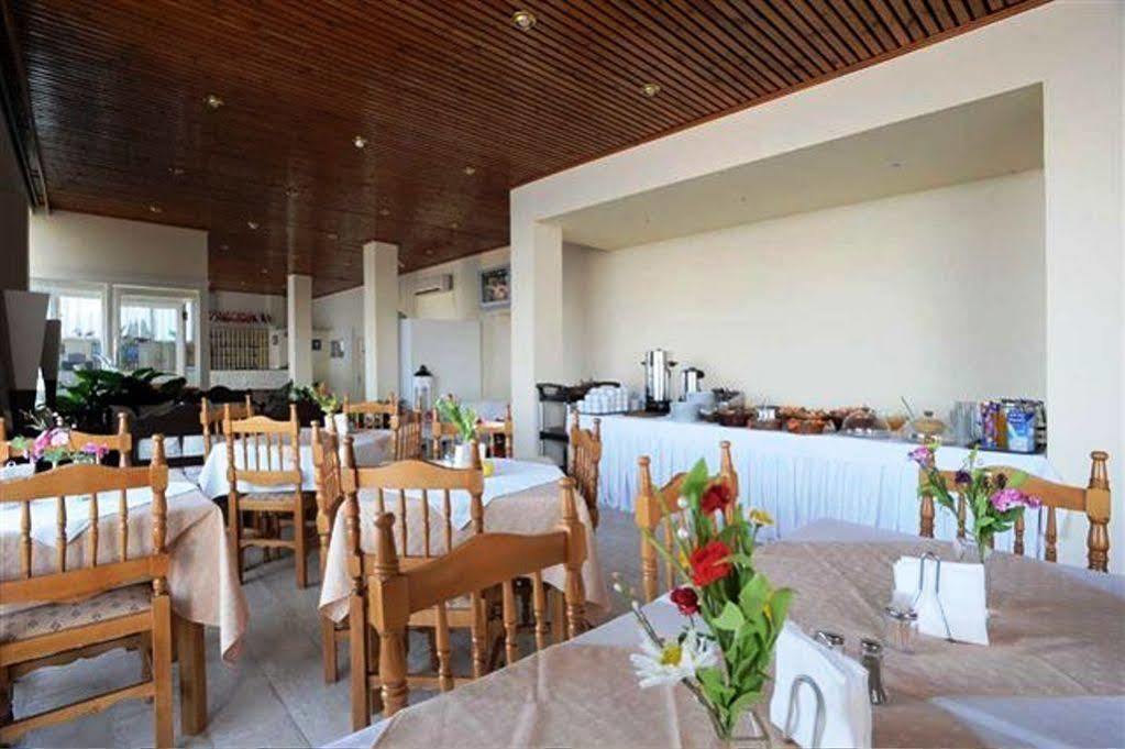Asteria Hotel Tinos Bagian luar foto